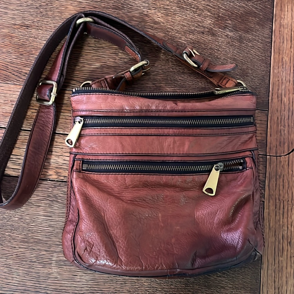 Authentic Fossil Leather Crossbody Bag